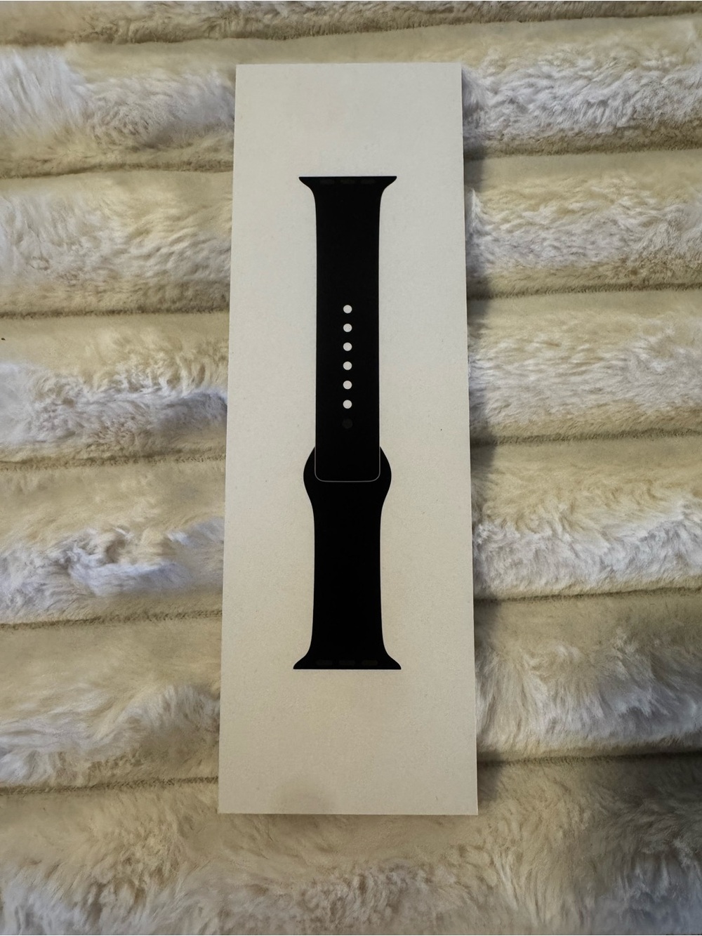 BRAND NEW Apple Watch band black. 46mm S/M